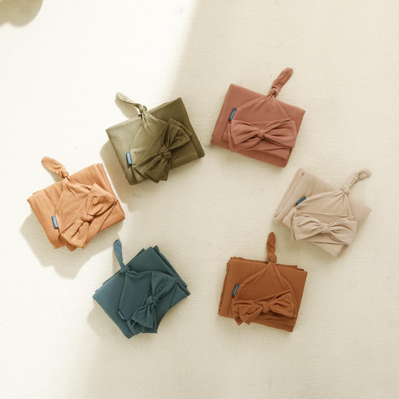 GRSSDER Newborn Swaddle Blanket, Ultra Soft Jersey Receiving Blanket with Matching Headband and Beanie Set 33×44", Stretchy Baby Neutral Swaddle Wrap for Girls and Boys