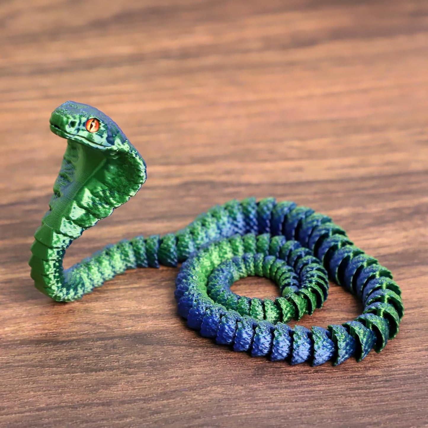 3D Printed Snake Egg, 3D Printed Fidget Animals,3D Crystal Snake Flexible Joints Home Decor Executive Desk Toys,Home Office Decor Executive Desk Toys for Autism/ADHD (Blue+Egg)