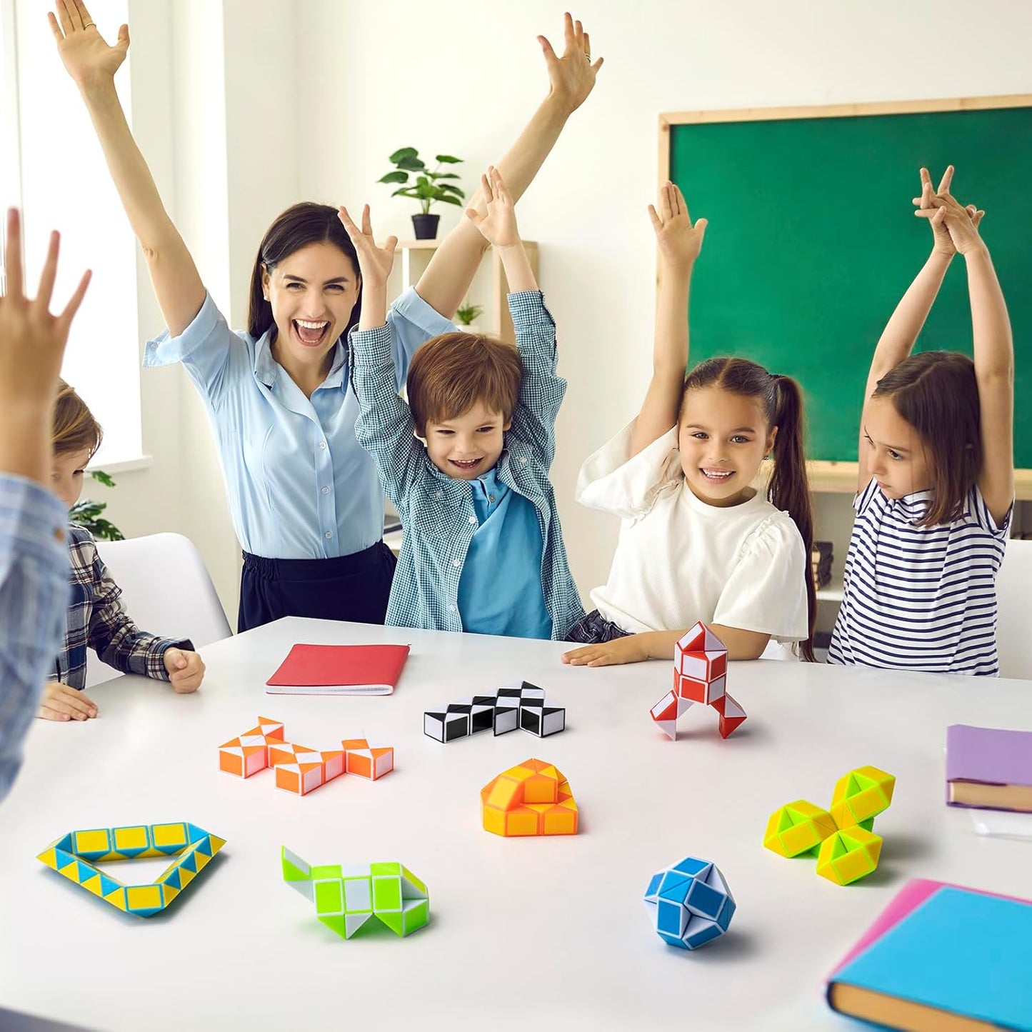 12pcs Party Favors, Fidget Snake Cube Mini Twist Puzzle, Goody Bag Stuffers, Prizes,Classroom Rewards,School,Birthday Gifts Kid,Teens Brain Teasers Speed Cube