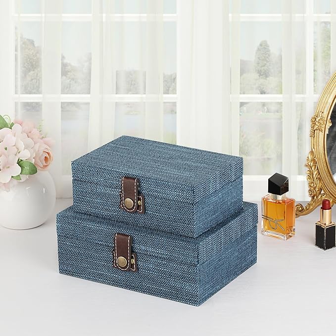 Hipiwe Treasure Chest Box - Wooden Decorative Trinket Jewelry Box with Clasp Memento Case Box Rectangular Keepsake Jewelry Organizer Box Gift for Women Men Home Decor,Medium